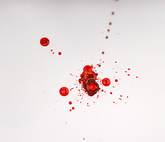 Suun veri voi symboloida elinvoiman tyhjentymistä ...