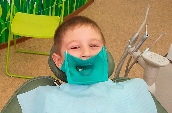 Použitie koferdamu umožňuje počas liečby izolovať jednotlivé zuby od zvyšku ústnej dutiny.