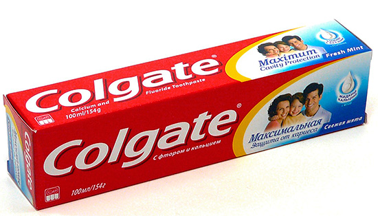 ยาสีฟันคอลเกตที่มีฟลูออไรด์และแคลเซียม