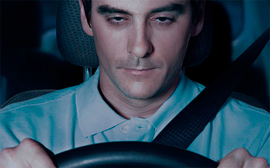 След приема на Кеторол може да се появи сънливост, така че не трябва да шофирате кола.