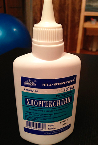Hlorheksidīna šķīdums ir efektīvs antiseptisks līdzeklis.