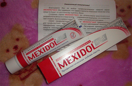 The specific active ingredient in Mexidol Dent Complex is calcium citrate, which helps restore tooth enamel.