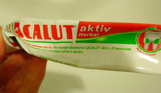 Lacalut active билкови