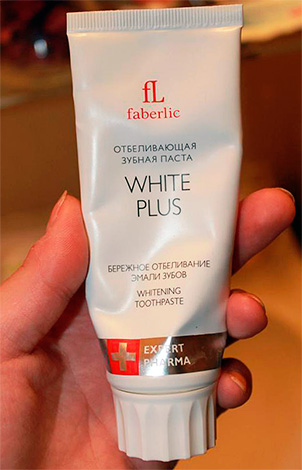 Dentifrice blanchissant Faberlic White Plus.