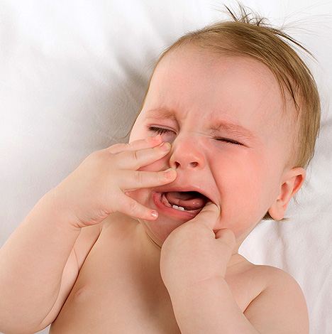 Es gibt viele Medikamente, die schmerzhaftes Zahnen bei Kindern lindern, und nicht alle sind gleich wirksam.